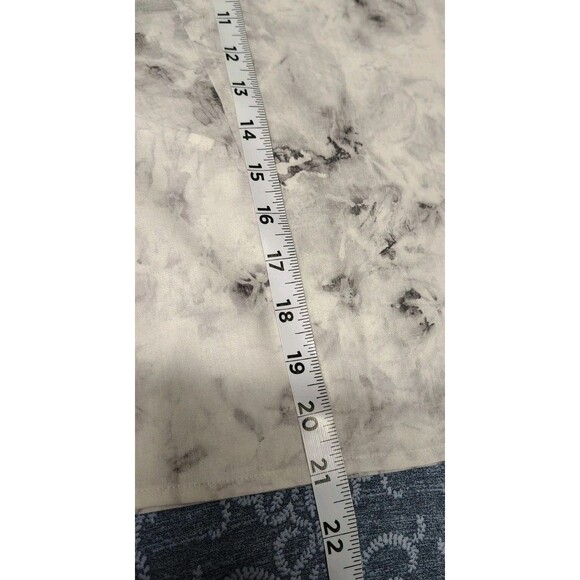 Lululemon Women's Full Day Ahead Shirt Size 2 Button Short Sleeve Rhino Gray - Picture 7 of 9